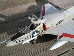 model-149528a-np693-va216-turpen-320.jpg