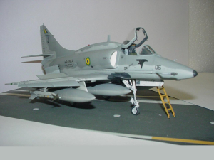 model-af1-a.jpg