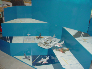 model-display4_earl-hosmer.jpg