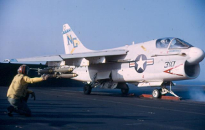 va146-ng310-1971-72-a7e_george-shattuck.jpg
