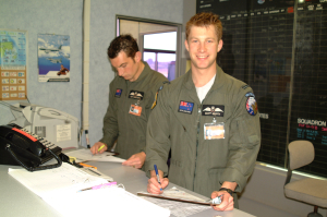 boggies-09jul01-rnzaf-01-0612-54-14.jpg