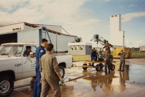 pickney-a4lastflt-3.gif