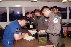 sgt-glen-turner-08nov01-rnzaf-oh-01-0719-40-1108-2256.jpg