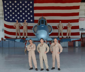 vc8-a4pilots-owens.jpg