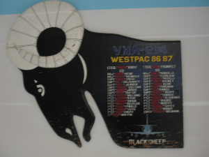 vma214-plaque-cubi-cafe-nmna-mod960_cole.jpg
