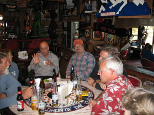 va163-164-reunion07-2.jpg